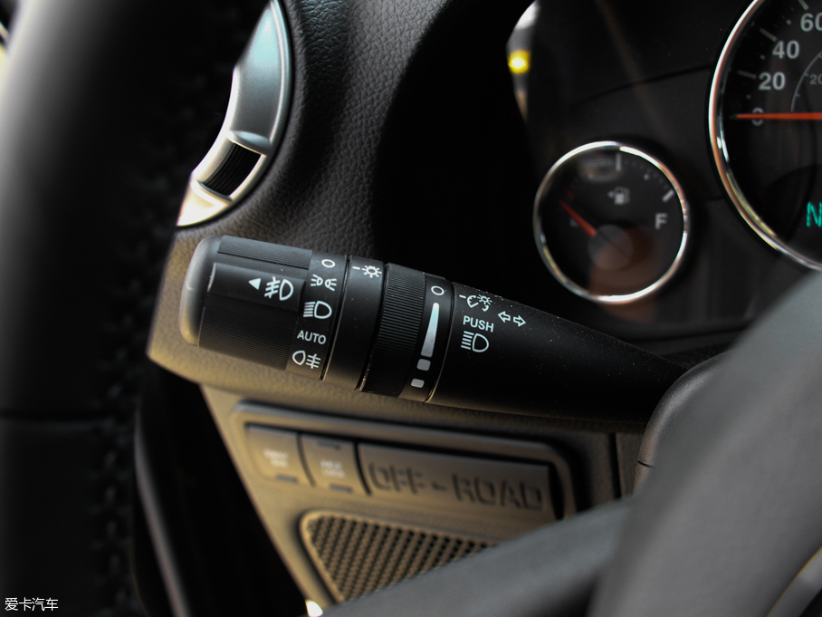 2015R 3.6L T Rubicon