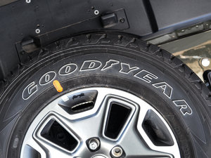 20153.0L T Sahara ݆̥Ʒ