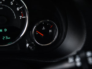 20153.0L T Sahara п؅^