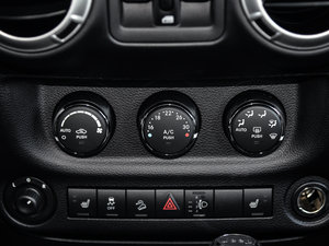 20153.0L T Sahara {(dio){(dio)(ji)