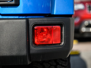 20153.0L T Sahara (x)(ji)^