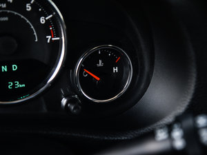 20153.0L T Sahara п؅^(q)