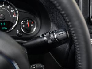 20153.0L T Sahara п؅^(q)