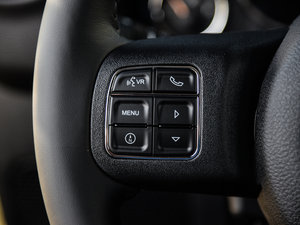 20153.0L T Sahara п؅^(q)