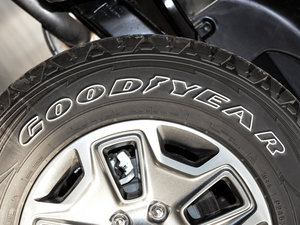 20153.0L T Sahara ݆̥Ʒ