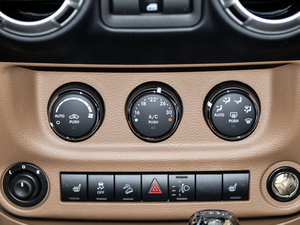 20153.0L T Sahara {{