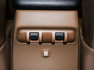 20153.0L T Sahara п؅^