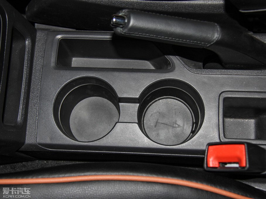 2015�����ɿ� 2.0L �\�Ӱ�