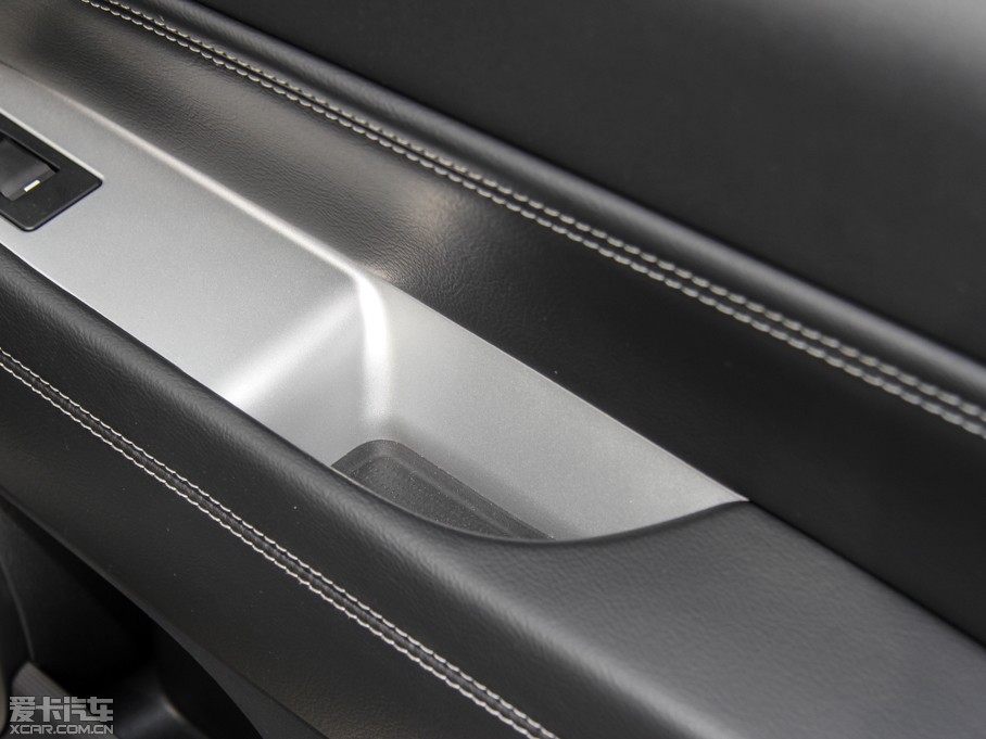 2015��ָ����(�M��) 2.4L ������m��