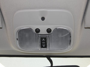 2015款2.4L 四驱舒适版 空间座椅