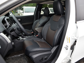 Jeep2015款自由光