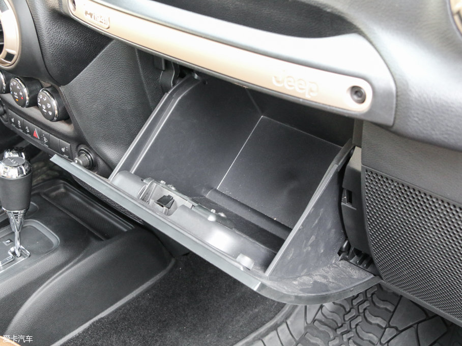 2016�����R�� 3.0L 75�����¾���