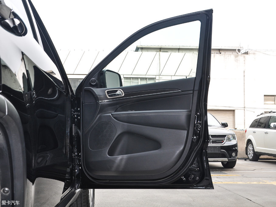 2017Z(M) 3.0TD 팧 IV