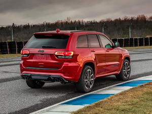 2017款Trackhawk 整体外观