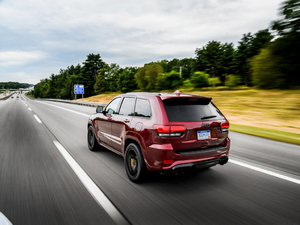 2017款Trackhawk 整体外观