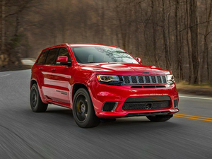 2017款Trackhawk 整体外观