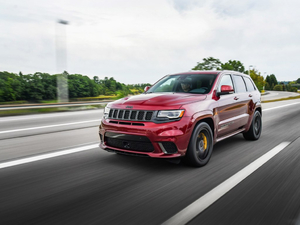 2017款Trackhawk 整体外观