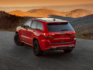 2017款Trackhawk 整体外观