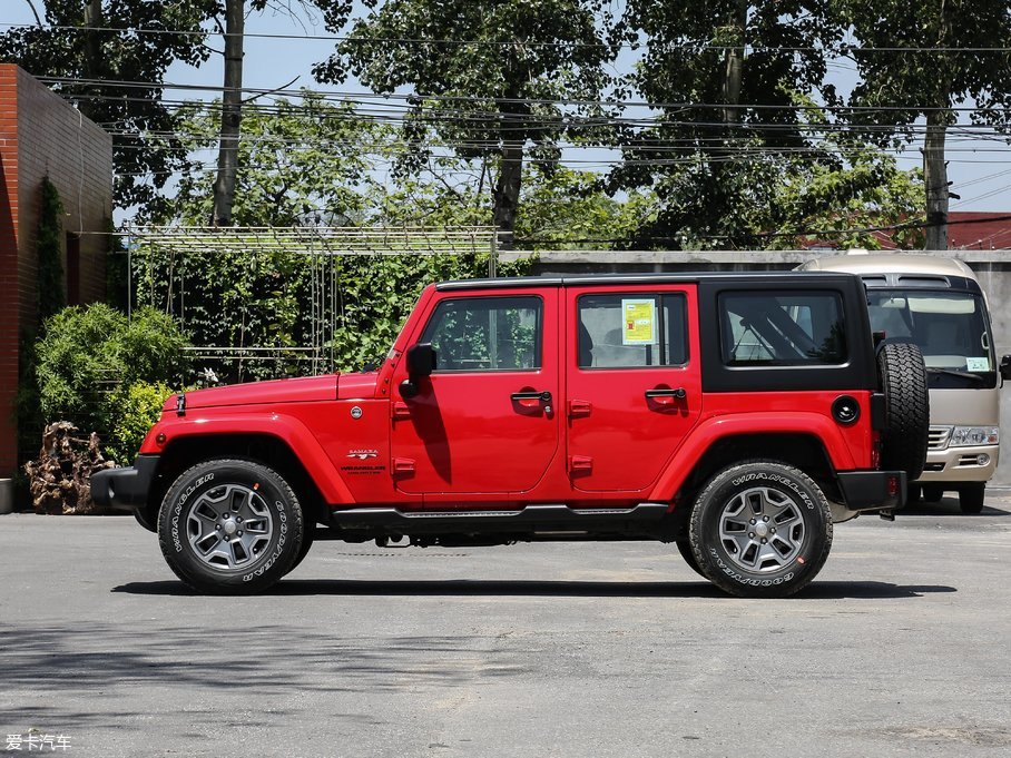 2017 3.0L Sahara