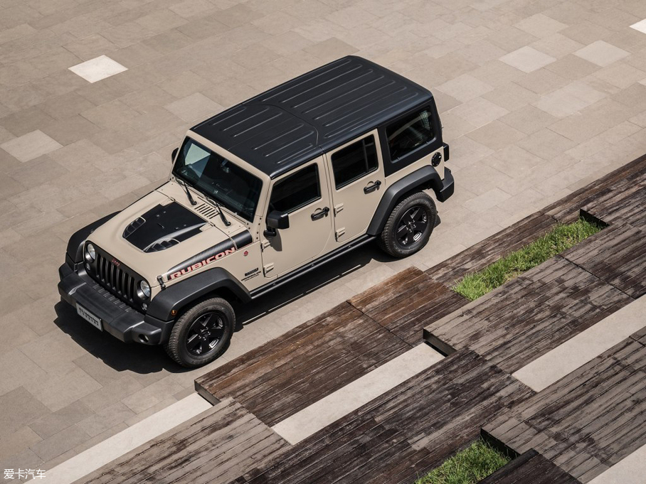 2017R 3.6L Rubicon Reconʮذ