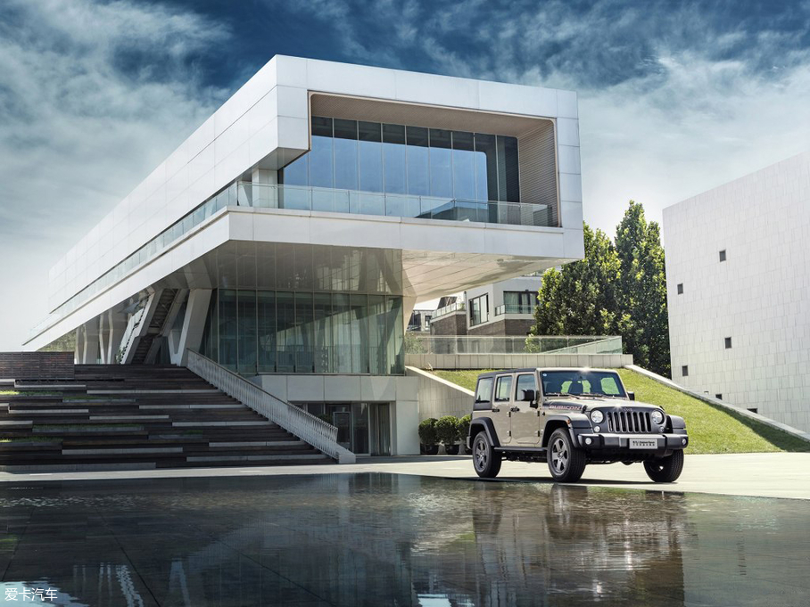 2017R 3.6L Rubicon Reconʮذ