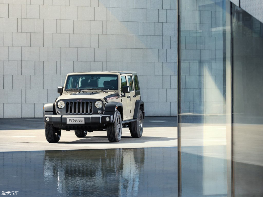 2017R 3.6L Rubicon Reconʮذ