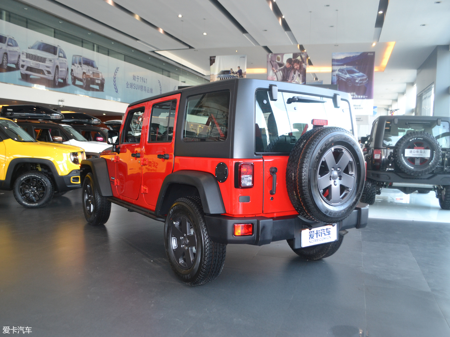 2017R 3.6L Rubicon Reconʮذ