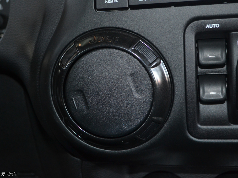 2017R 3.6L Rubicon Reconʮذ