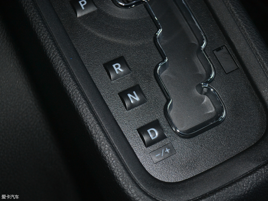 2017R 3.6L Rubicon Reconʮذ