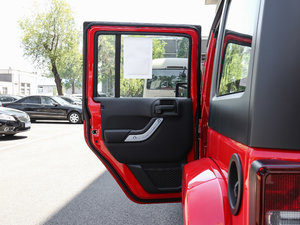 20173.0L SaharaT ܇T