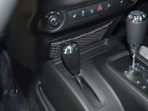 20173.6L RubiconT п؅^