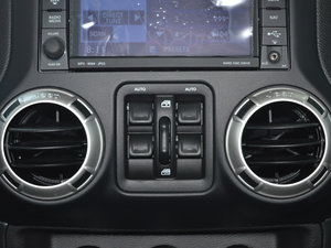 20173.6L RubiconT п؅^