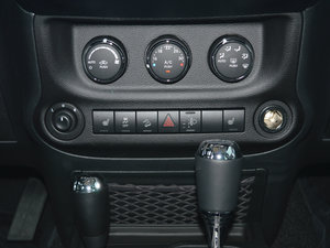 20173.6L RubiconT п؅^(q)