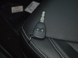 2017款3.6L Rubicon四门舒享版 车钥匙