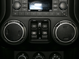 20173.0L SaharaT п؅^