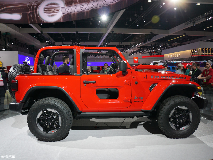 【2018款牧马人Rubicon_整体外观_177\/1640