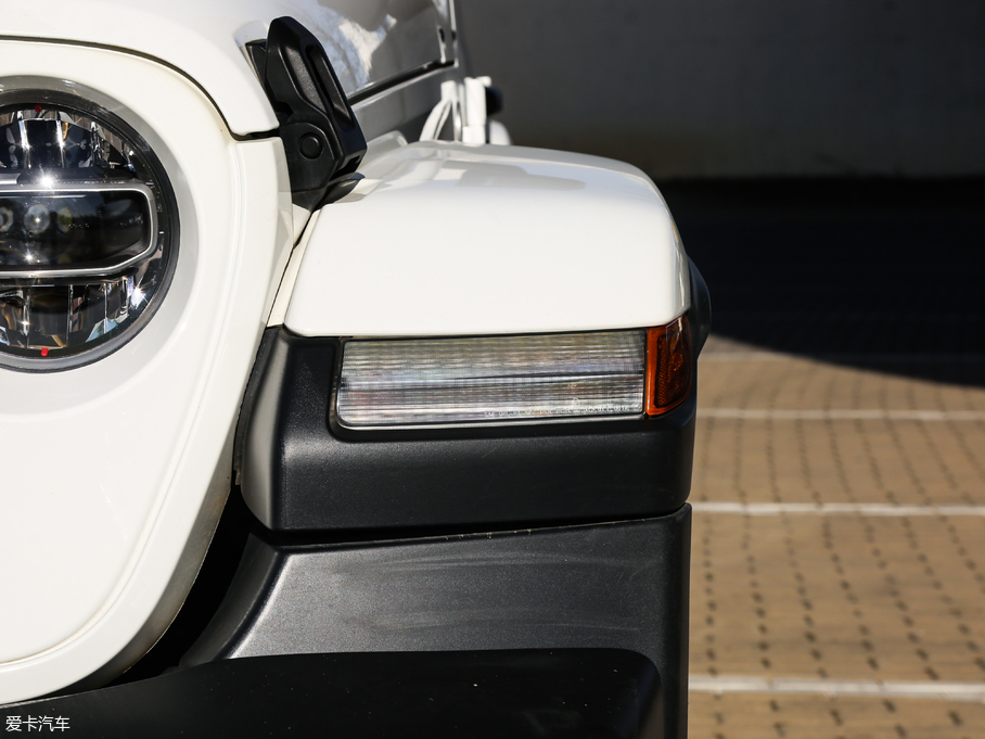 2018R 2.0T SaharaT(mn)