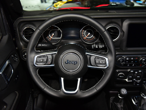 20182.0T SaharaT п؅^