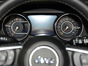 20182.0T SaharaT п؅^