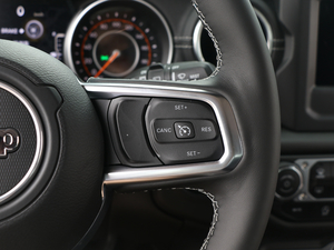 20182.0T SaharaT п؅^