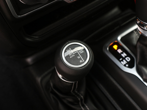 20182.0T SaharaT п؅^