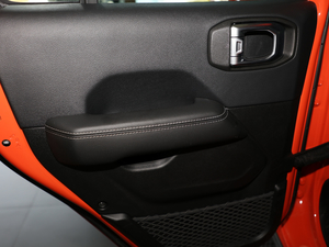 20182.0T SaharaT(mn) g