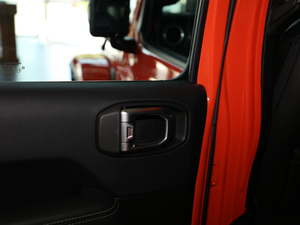 20182.0T SaharaT п؅^