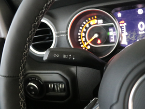 20182.0T SaharaT п؅^