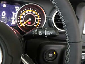 20182.0T SaharaT п؅^