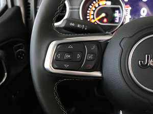 20182.0T SaharaT п؅^