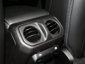 20182.0T SaharaT п؅^