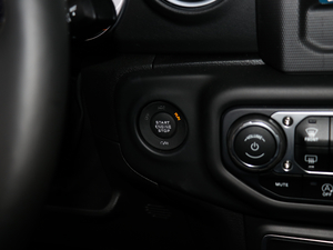 20182.0T SaharaT п؅^