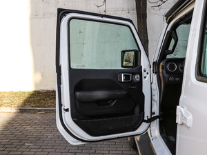 20182.0T SaharaT(mn) {λ܇T(mn)