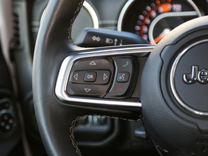 20182.0T SaharaT п؅^